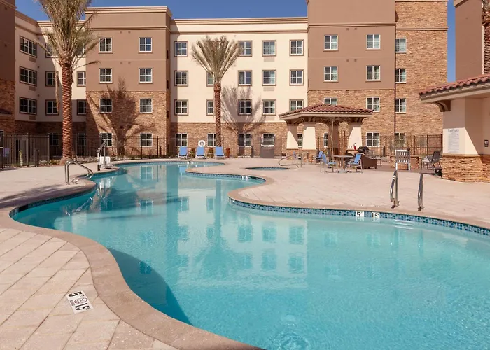 Express & - - East Mesa By Ihg Hotel
