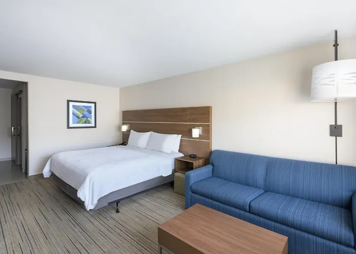 Express & - - East Mesa By Ihg Hotel