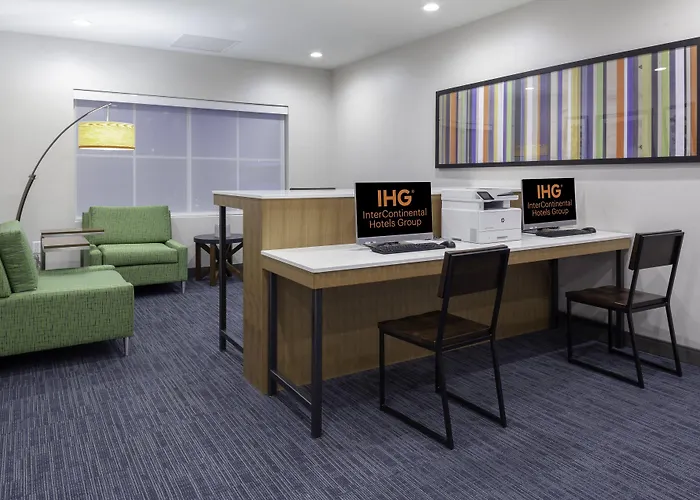 Express & - - East Mesa By Ihg 3* Gilbert