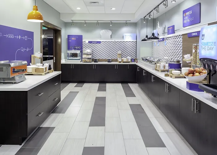 Express & - - East Mesa By Ihg