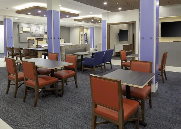 Express & - - East Mesa By Ihg 3*
