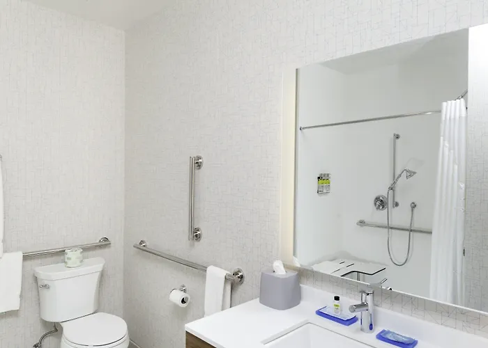 Express & - - East Mesa By Ihg