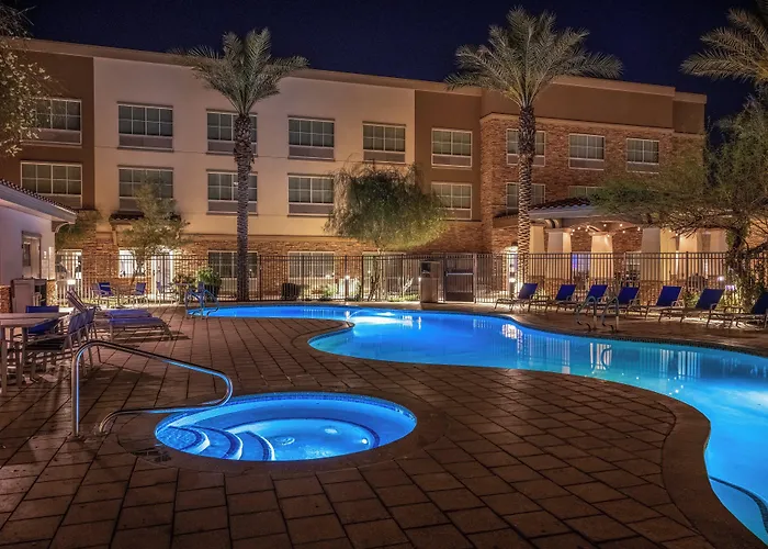 Hotel Express & - - East Mesa By Ihg 3*