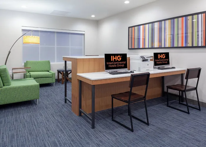 Express & - - East Mesa By Ihg 3* Gilbert